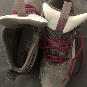 Women Distress Puma Boots